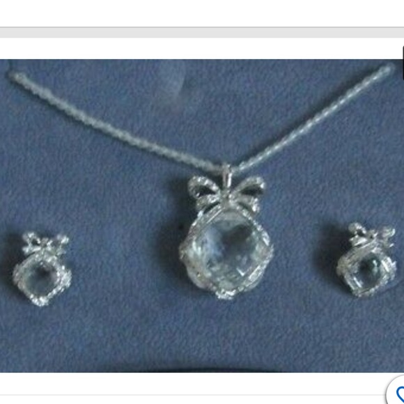 Swarovski Crystal Millennium Set - Picture 6 of 7